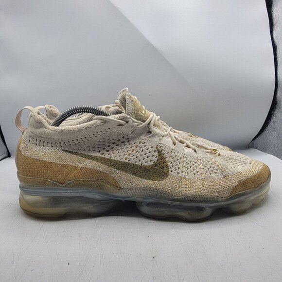 Nike Air Vapormax 2023 Flyknit Mens 12 Sanddrift Bronzine Shoes DV1678-100 - Picture 12 of 14